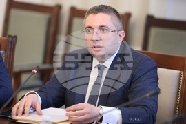 Народно събрание - Комисия по регионална политика, благоустройство и местно самоуправление