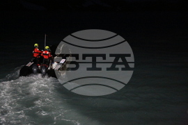 Полустров Байес - Военен научноизследователски кораб „Св. Св. Кирил и Методий“ - НИК 421