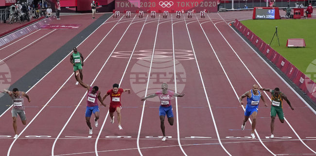 16-годишен австралийски ученик чупи рекорди в леката атлетика