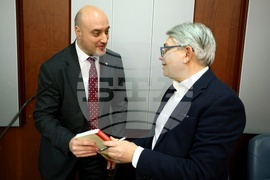 Книга - „Бившите хора“ на концлагерна България“