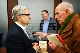 Книга - „Бившите хора“ на концлагерна България“