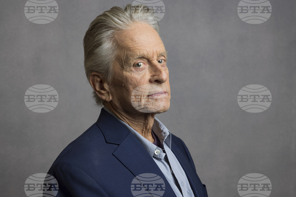 Майкъл Дъглас ще издаде мемоарите си през октомври