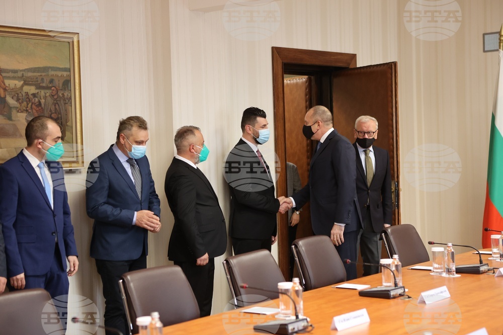 Румен Радев - Илияна Йотова - организации - среща