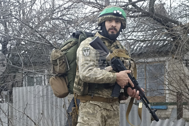 Двама колумбийци бяха осъдени на 13 години затвор в окупираните от Русия части на Украйна