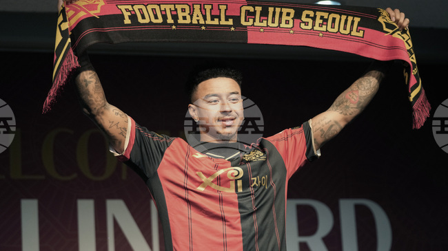 Лингард се присъединява към бразилския Коринтианс след две години в Сеул