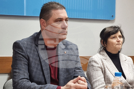 Добрич - пресконференция - план-прием - средни училища