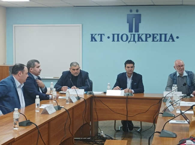 Ако спрем въглищните централи, най-вероятно ще се наложи да внасяме електричество според почетният президент на КТ „Подкрепа“ Константин Тренчев