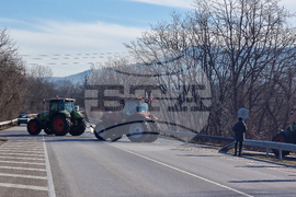 Ловеч - земеделски производители - протест