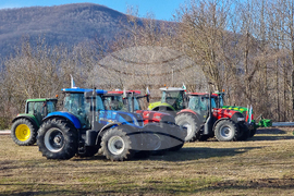 Ловеч - земеделски производители - протест
