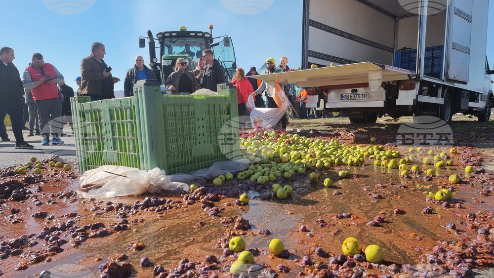 Село Труд - земеделски производители - протест