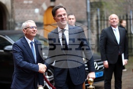 Нидерландия - Хага - премиер - посещение