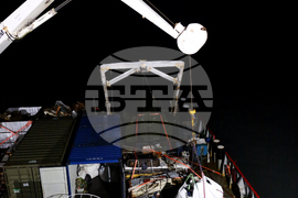 Bulgarian Naval Research Vessel Helps Spanish Antarctic Explorers Open Field Camp on Byers Peninsula