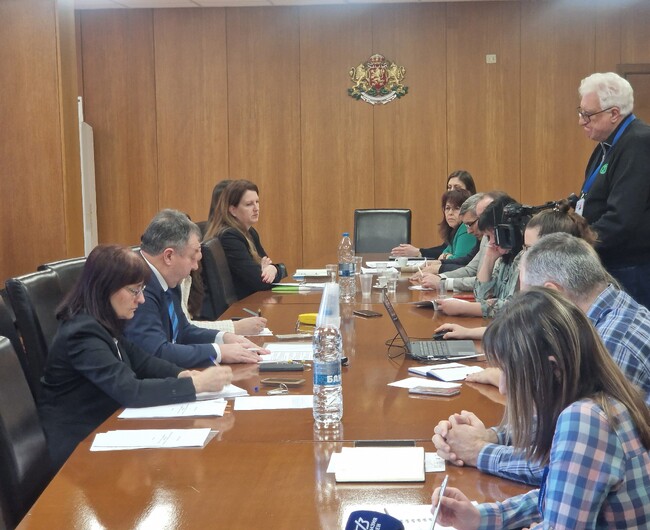 Кметът на Шумен проф. д-р Христо Христов председателства заседание на общото събрание на „Регионалното сдружение за управление на отпадъците на общините от област Шумен”