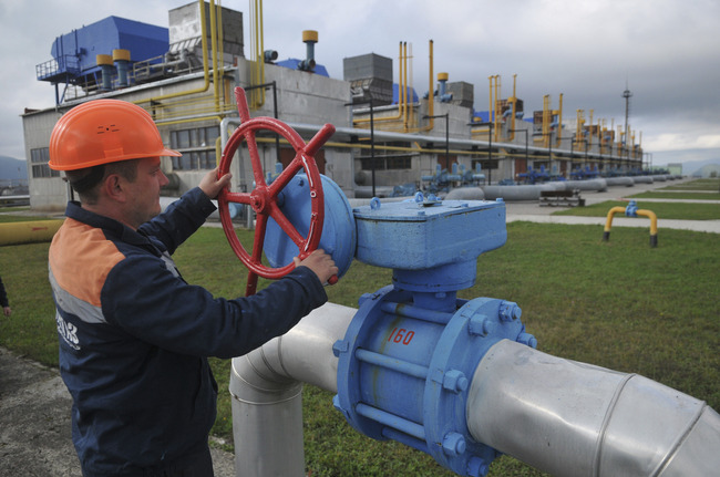 ЧЕЗ замества намалените доставки от "Газпром" с газ от други източници