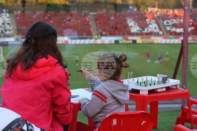 Стадион „Българска армия“ - детски сектор - аниматори