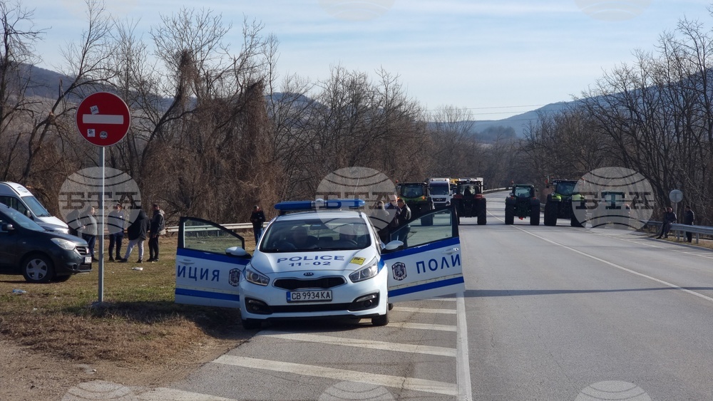 Абланица - земеделски производители - протест