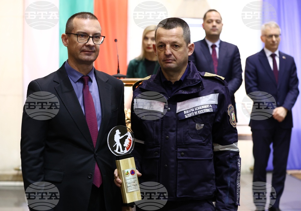 Пожарникар на годината