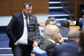 Парламент - заседание