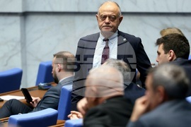 Парламент - заседание