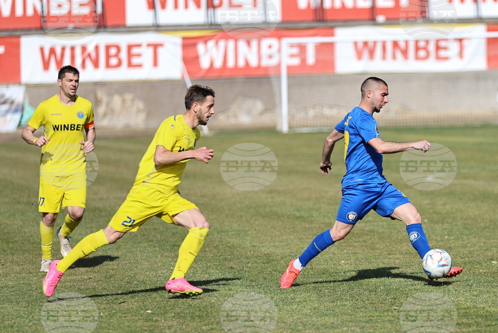 Полузащитникът Димитър Тонев обяви, че напуска Ботев (Пловдив)
