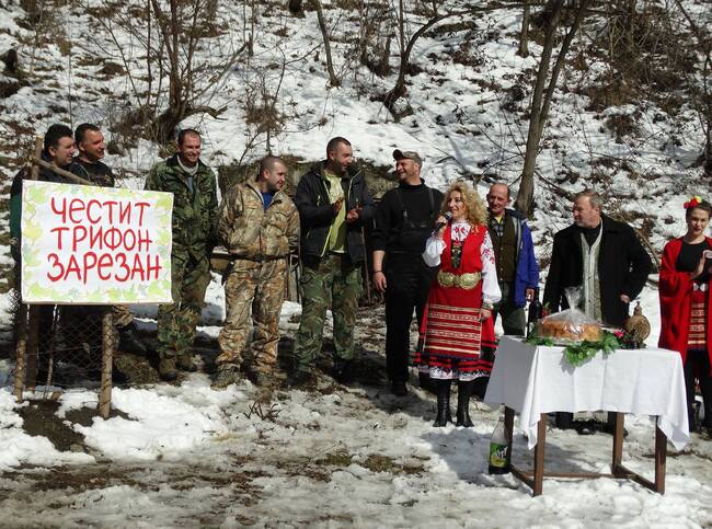 Отбелязването на Трифон Зарезан е сред най-важните традиции за Шипка, каза кметът Василка Панайотова