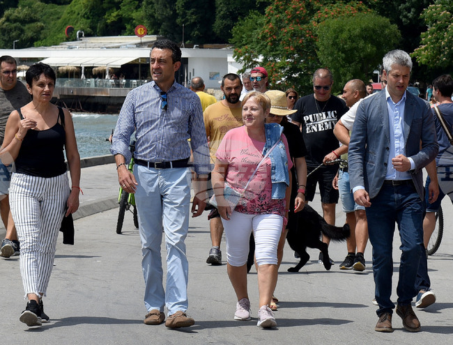 Варна - крайбрежна алея - автомобили - забрана