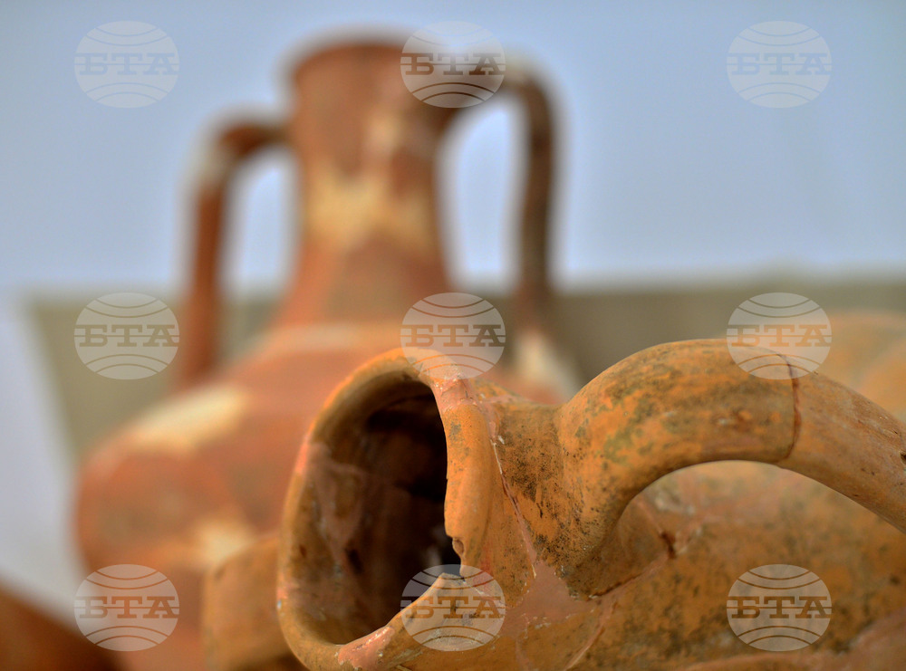 Исперих - изложба "Докосване до вечността"