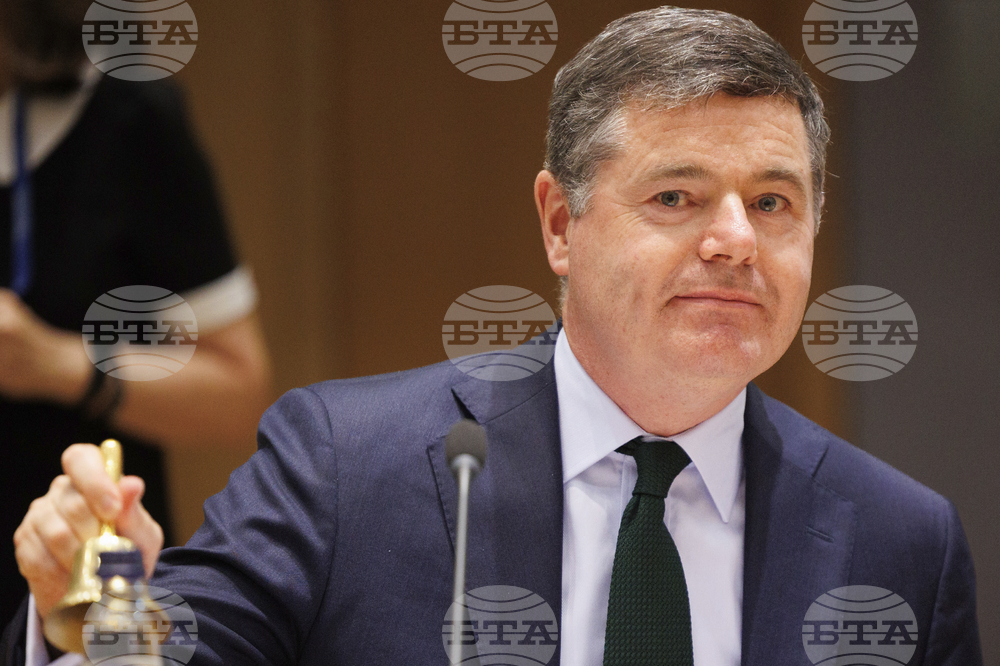 Ирландецът Паскал Донъхоу бе преизбран за председател на Еврогрупата