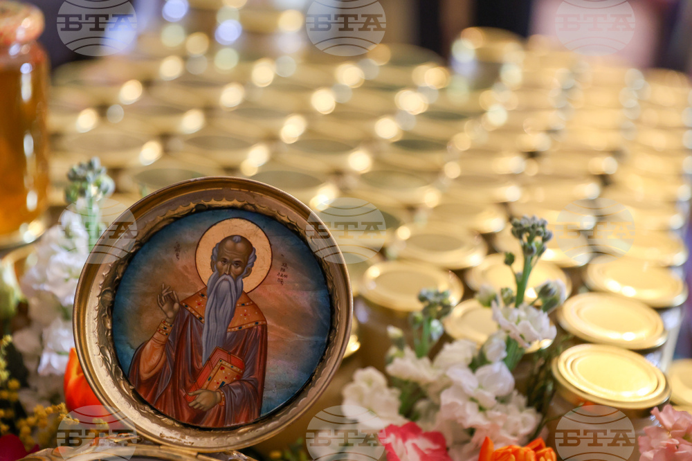 Българската църква „Св. Иван Рилски“ в Монреал ще организира днес тържествено освещаване на мед по повод празника на св. Харалампий