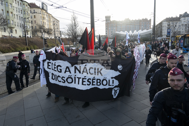 Предполагаем член на движението “Антифа” е осъден на осем години затвор за нападение срещу предполагаеми крайнодесни 