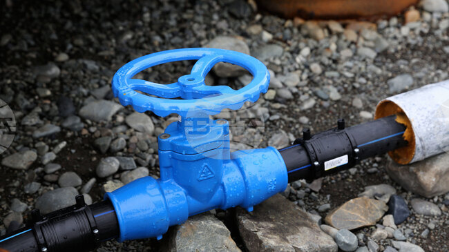 В Хърватия бе завършен най-дългият подводен водопровод, който ще снабдява островите край Шибеник