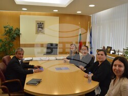 10 благоевградски фирми ще черпят бизнес опит в Тайван, в резултат на подписан меморандум между кметa Илко Стоянов и Тайвански съвет за развитие на външната търговия