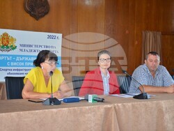 Стартира проектът за ремонт на закритата лекоатлетическа писта във Видин