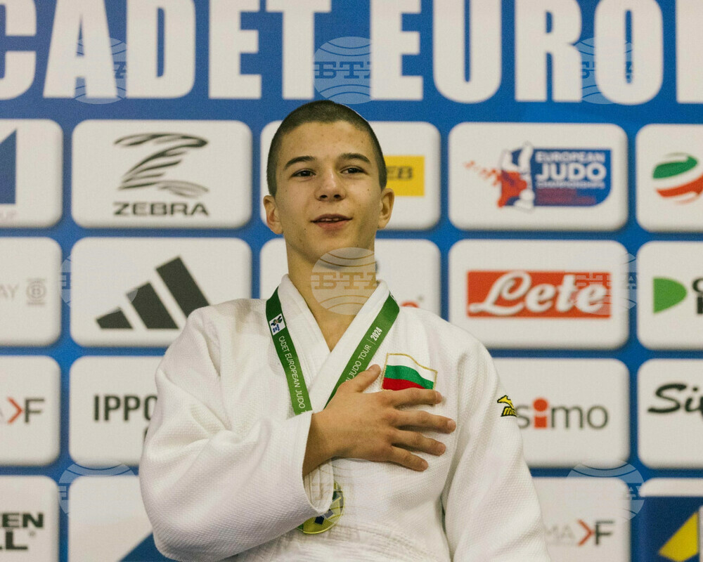 Bulgarian Judoka Ivo Galenkov Wins 50 Kg Event at Follonica Cadet European Cup 2024