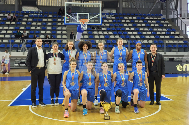 Самоков - баскетбол - Купа на България за жени - Локомотив (София) - Монтана - 2003