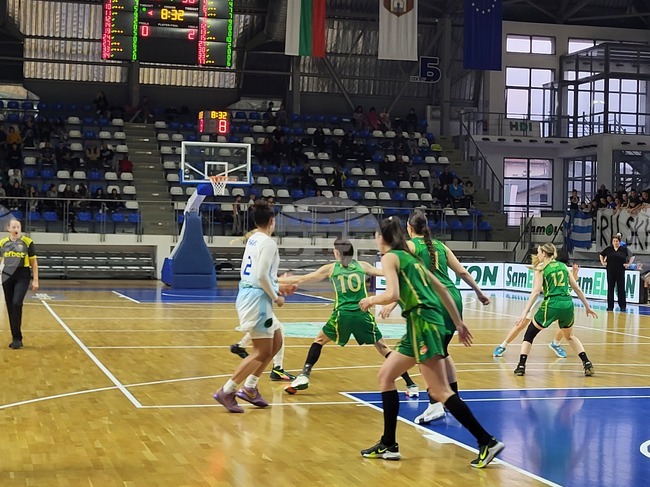 Берое надигра Рилски спортист, Монтана 2003 записа деведа победа в женския баскетболен шампионат на България