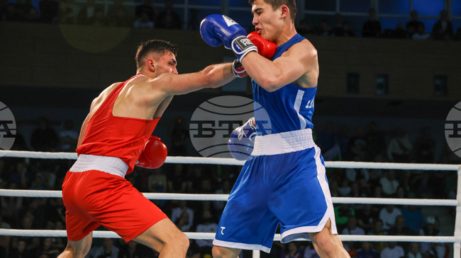 Българският боксьор Уилиам Чолов на победа от медал на Купа "Странджа"