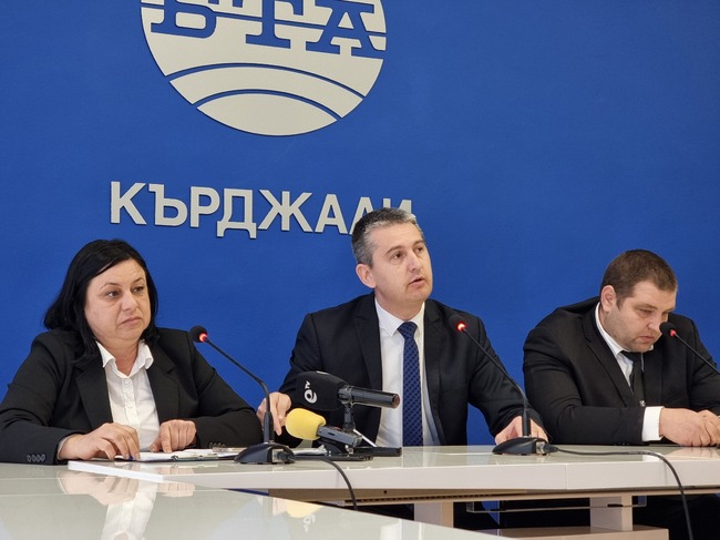 Пресконференция на ПП"Възраждане" - Кърджали