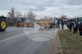 Село Поликраище - земеделци - протест