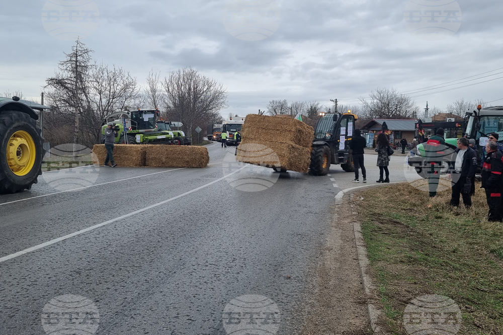 Село Поликраище - земеделци - протест