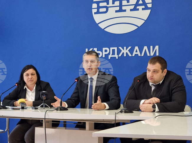 Национален пресклуб на БТА Кърджали - "Възраждане" - пресконференция 