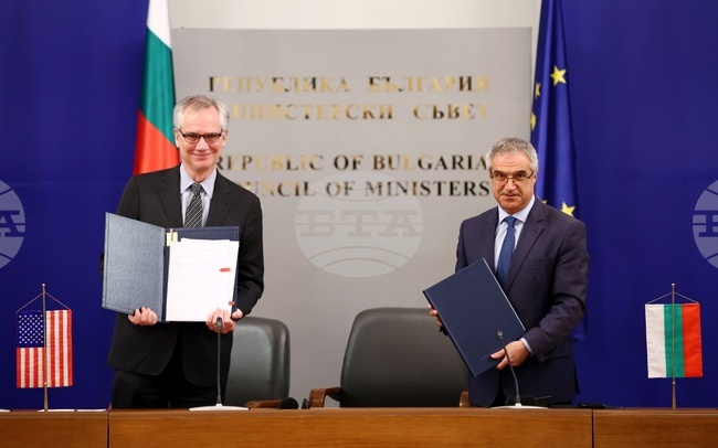 Министерски съвет - споразумение- подписване