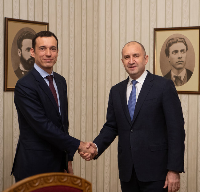 Президентът Румен Радев проведе среща с кмета на София Васил Терзиев