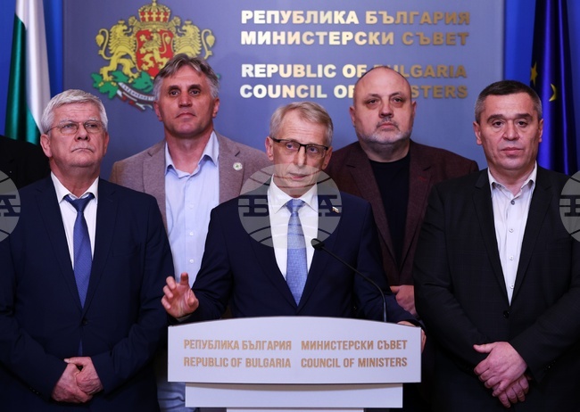 Министерски съвет - Николай Денков - земеделски производители - пресконференция