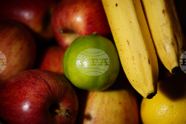 Учени откриха как да запазват свежестта на плодовете без хладилник