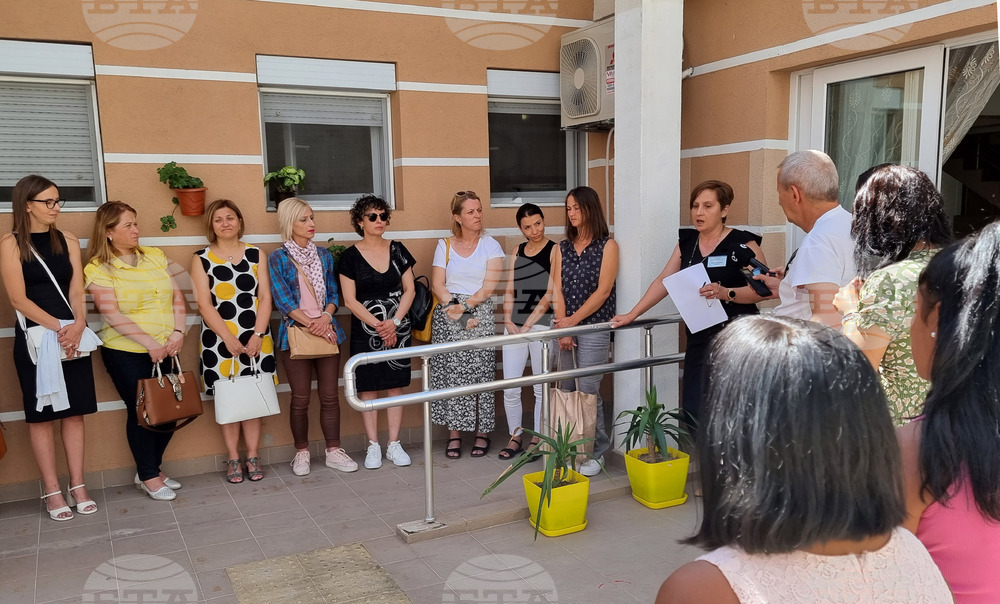 Центърът за настаняване от семеен тип 