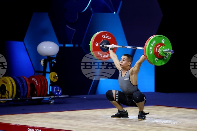 Джан Зарков остана на пето място в категория до 60 килограма на европейското първенство по вдигане на тежести за юноши в Дуръс