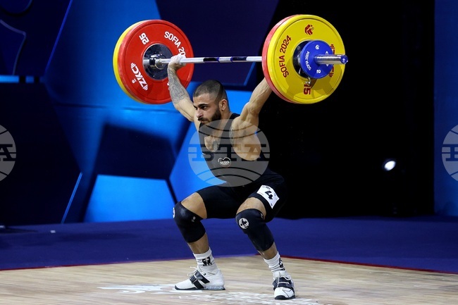 Ангел Русев и Джан Зарков влязоха в седмицата на световното първенство по вдигане на тежести в категория до 55 килограма