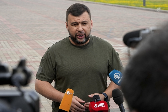 Първият съдебен процес срещу украински военнопленници ще се състои вероятно в Мариупол до края на лятото, каза лидерът на ДНР