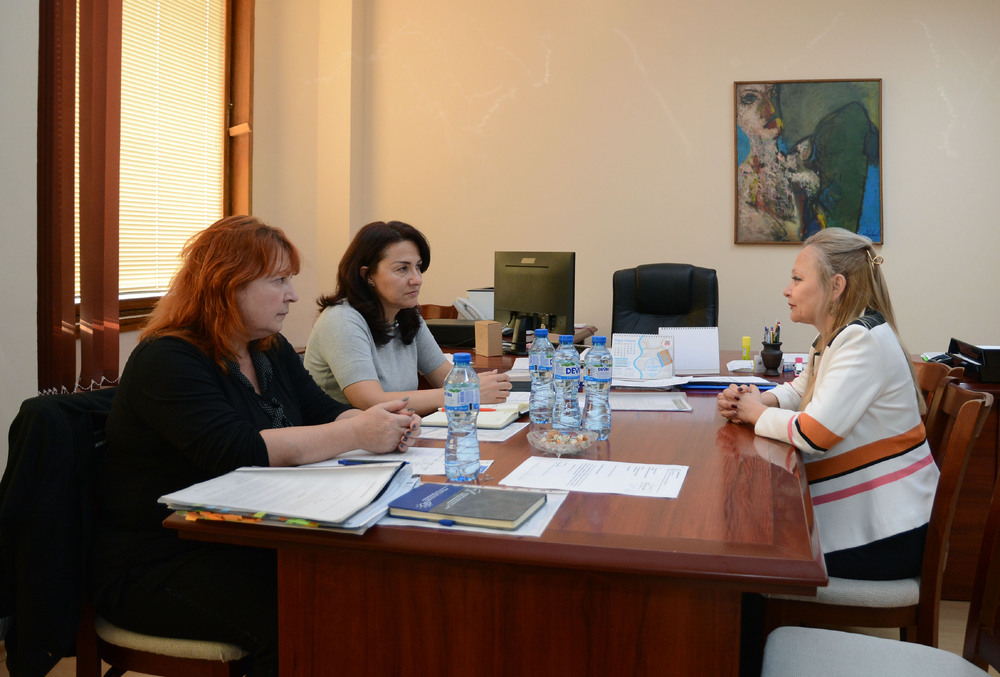 Община Варна: Хора с жилищни проблеми и доставчици на социални услуги посетиха приемния ден на заместник-кмета Снежана Апостолова